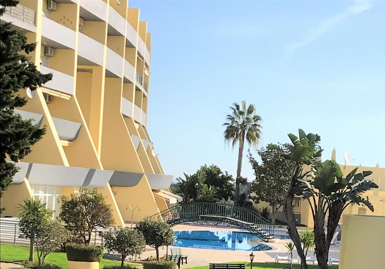 Sun & Sea, Meia Praia Lagos Exterior foto